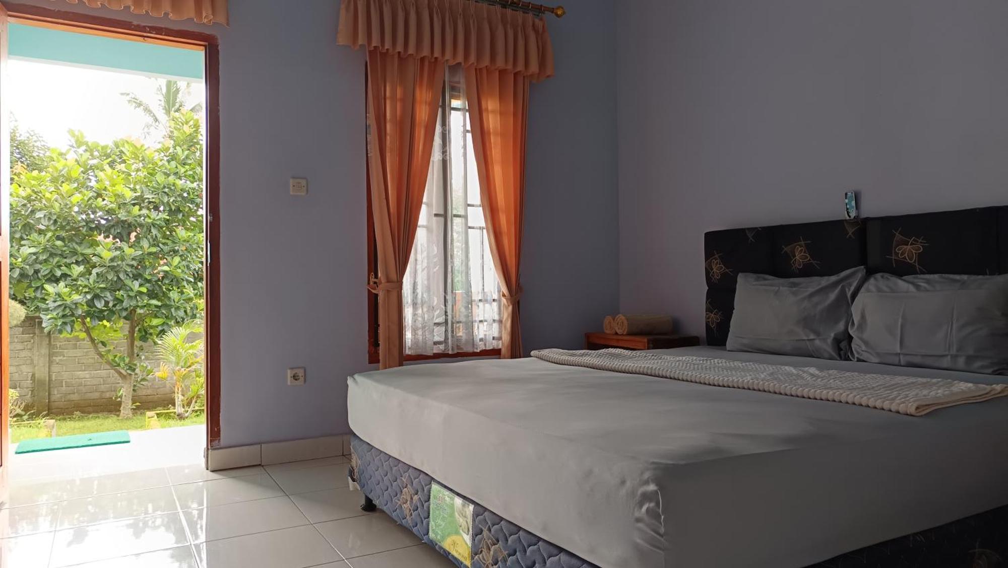 Embun Rinjani Homestay Senaru Esterno foto