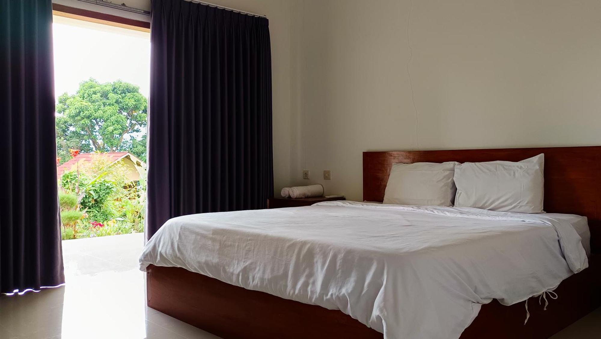 Embun Rinjani Homestay Senaru Esterno foto
